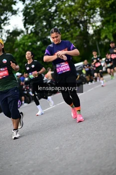 Runner Photo 4131035