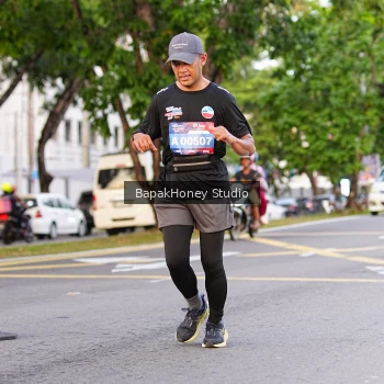 Runner Photo 4131041