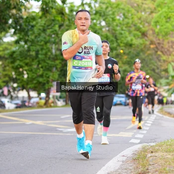 Runner Photo 4131052
