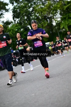 Runner Photo 4131055