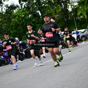 Runner Photo 4131074