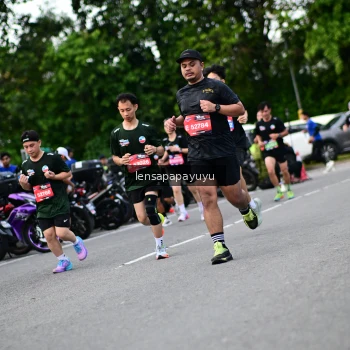 Runner Photo 4131105