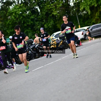 Runner Photo 4131167