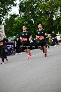 Runner Photo 4131260