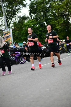 Runner Photo 4131271
