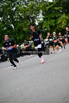 Runner Photo 4131282