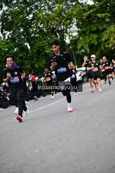 Runner Photo 4131309
