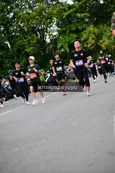 Runner Photo 4131392