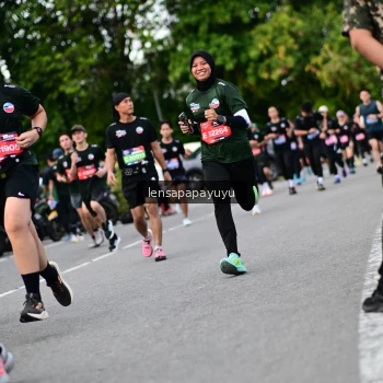 Runner Photo 4131443
