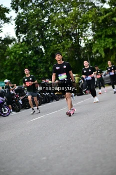 Runner Photo 4131502