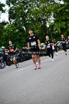 Runner Photo 4131515