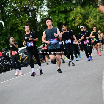 Runner Photo 4131525