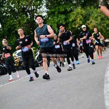 Runner Photo 4131553