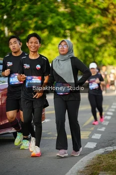 Runner Photo 4131555
