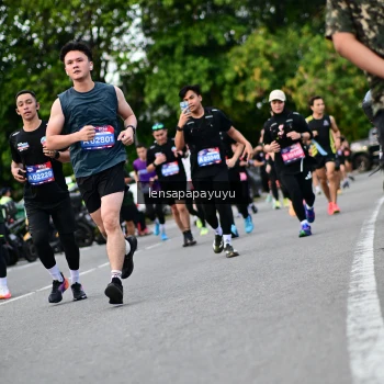 Runner Photo 4131568