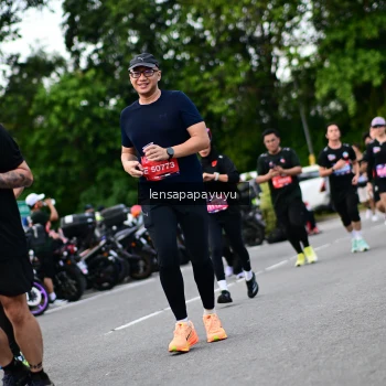 Runner Photo 4131660