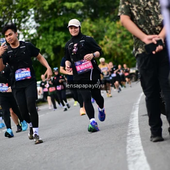 Runner Photo 4131664