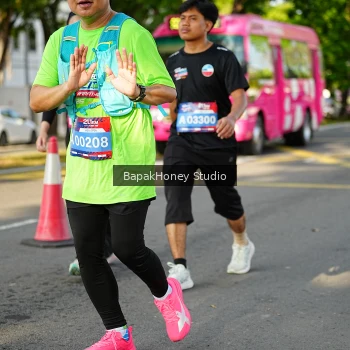 Runner Photo 4131684