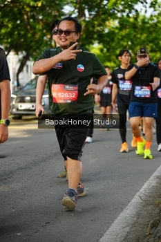 Runner Photo 4131705