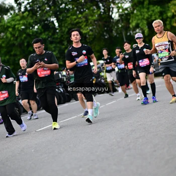 Runner Photo 4131715