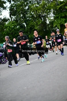 Runner Photo 4131726