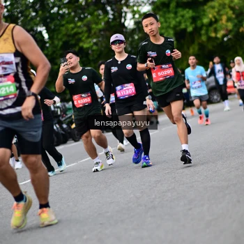 Runner Photo 4131848