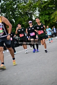Runner Photo 4131852