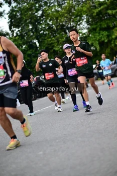 Runner Photo 4131889