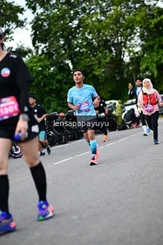 Runner Photo 4131922