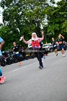 Runner Photo 4131965