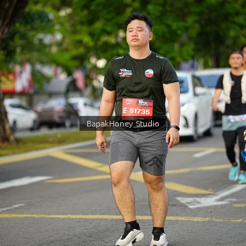 Runner Photo 4131976
