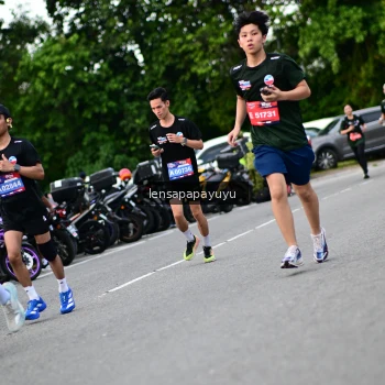Runner Photo 4132048