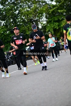 Runner Photo 4132141