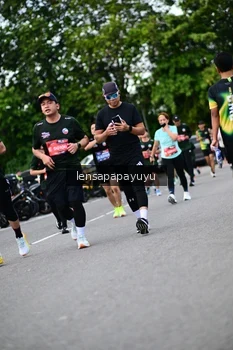 Runner Photo 4132146