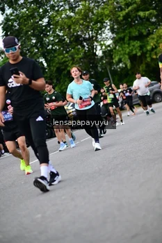 Runner Photo 4132154