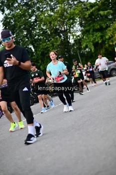 Runner Photo 4132168