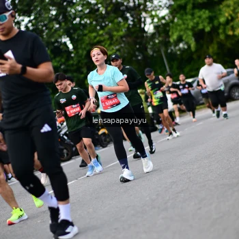 Runner Photo 4132176