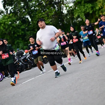Runner Photo 4132225
