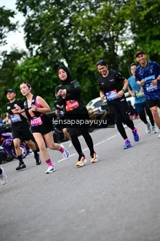 Runner Photo 4132282