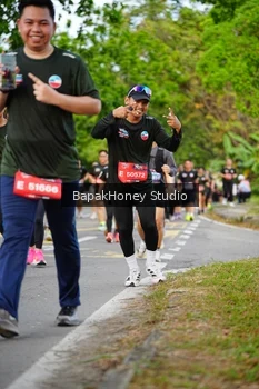Runner Photo 4132325