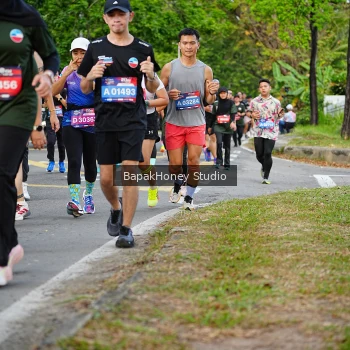 Runner Photo 4132331