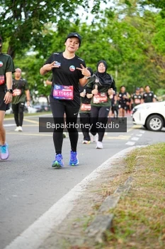 Runner Photo 4132363