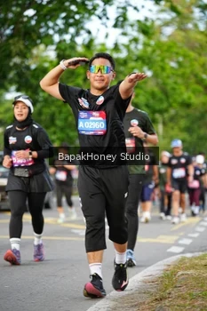Runner Photo 4132456