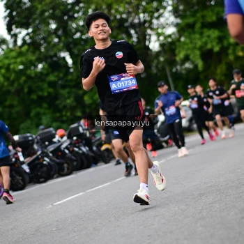 Runner Photo 4132513
