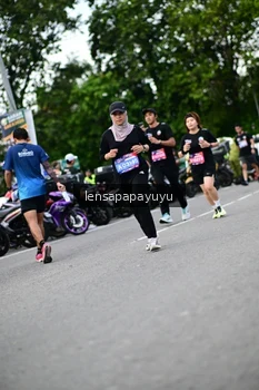 Runner Photo 4132532