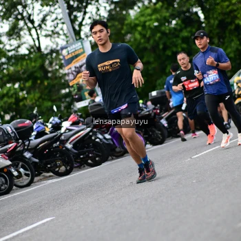 Runner Photo 4132582