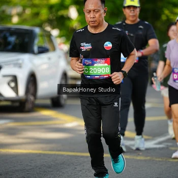 Runner Photo 4132610