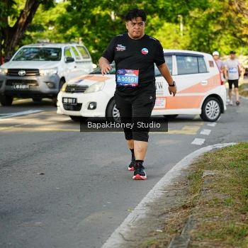 Runner Photo 4132615
