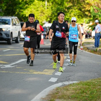 Runner Photo 4132634