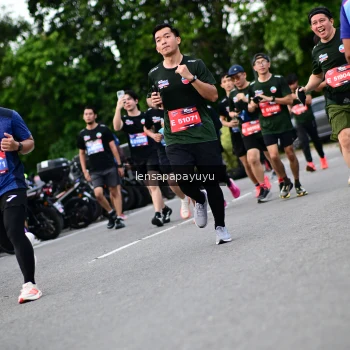 Runner Photo 4132650